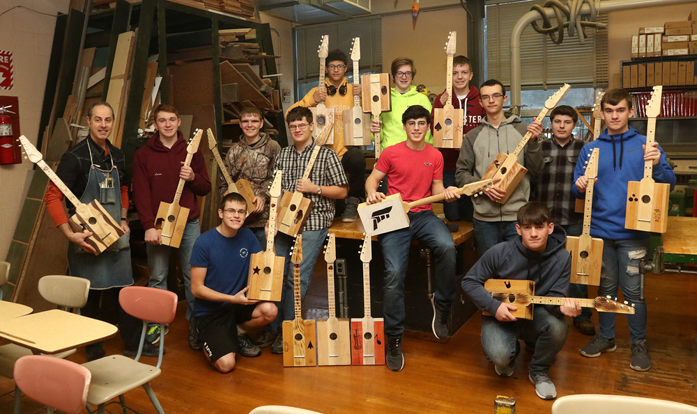 Manufacturing class makes guitars