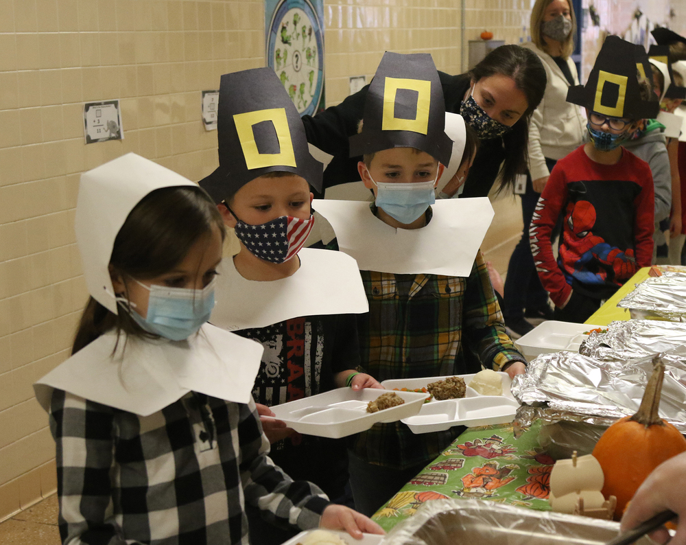Second grade holds annual Thanksgiving feast