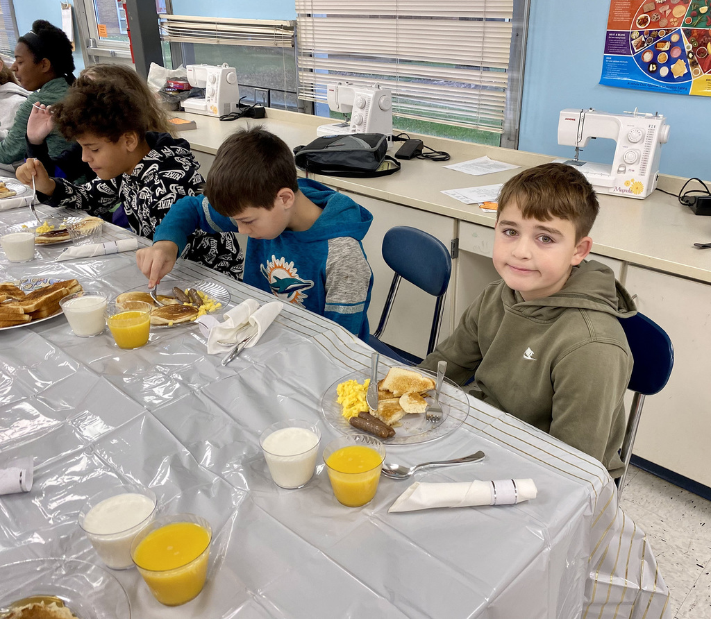 SEL orange card breakfast
